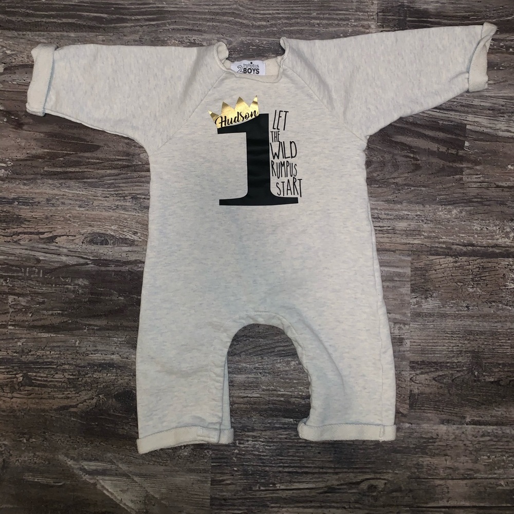 “Hudson” personalized first birthday outfit.
